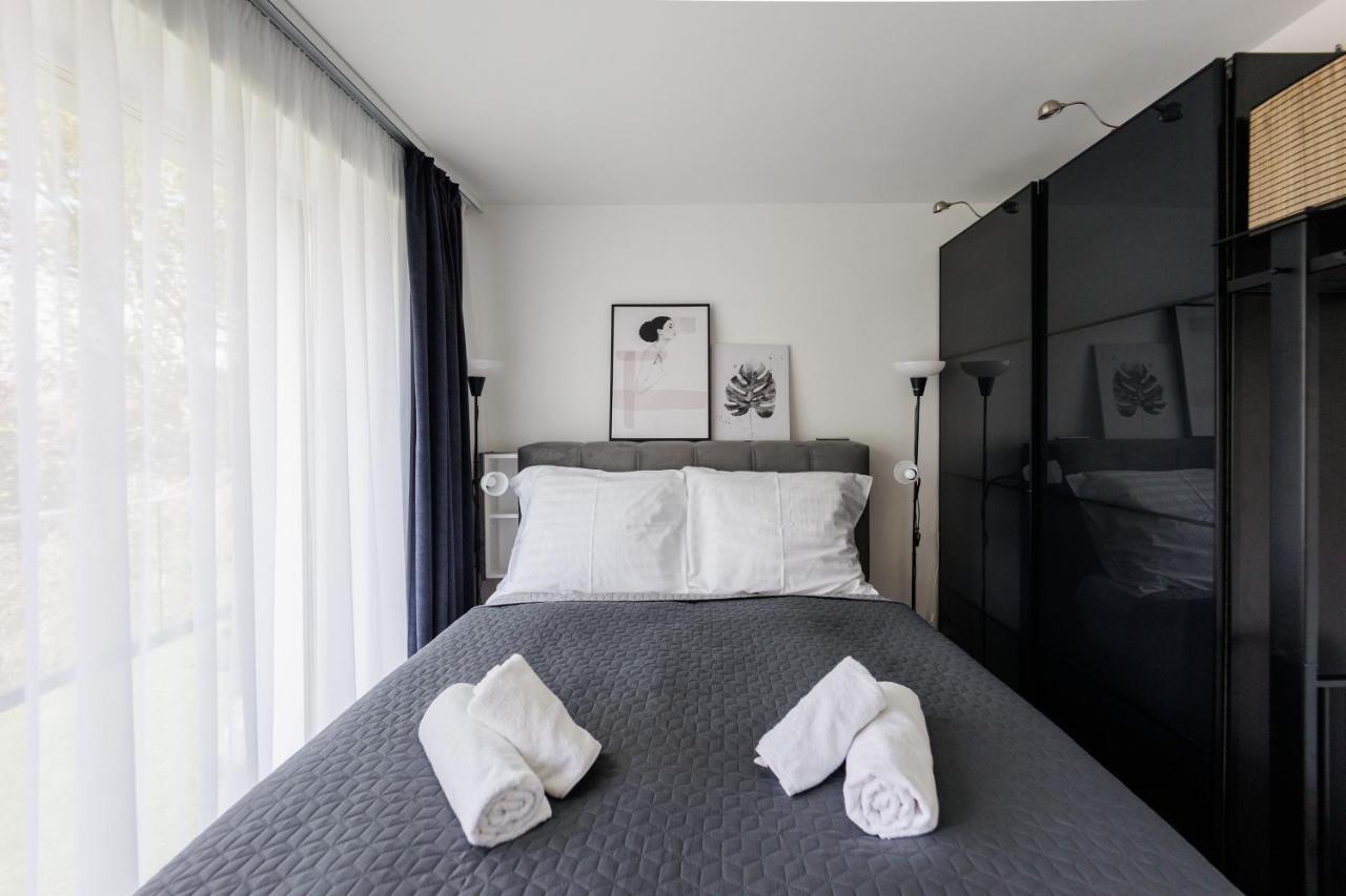 Villa Bauhaus Penthouse Wellness Apartman Siófok Esterno foto