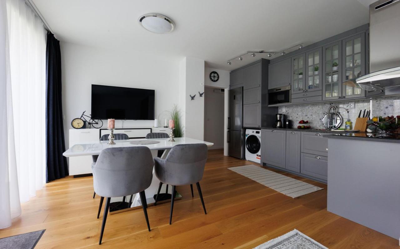 Villa Bauhaus Penthouse Wellness Apartman Siófok Esterno foto